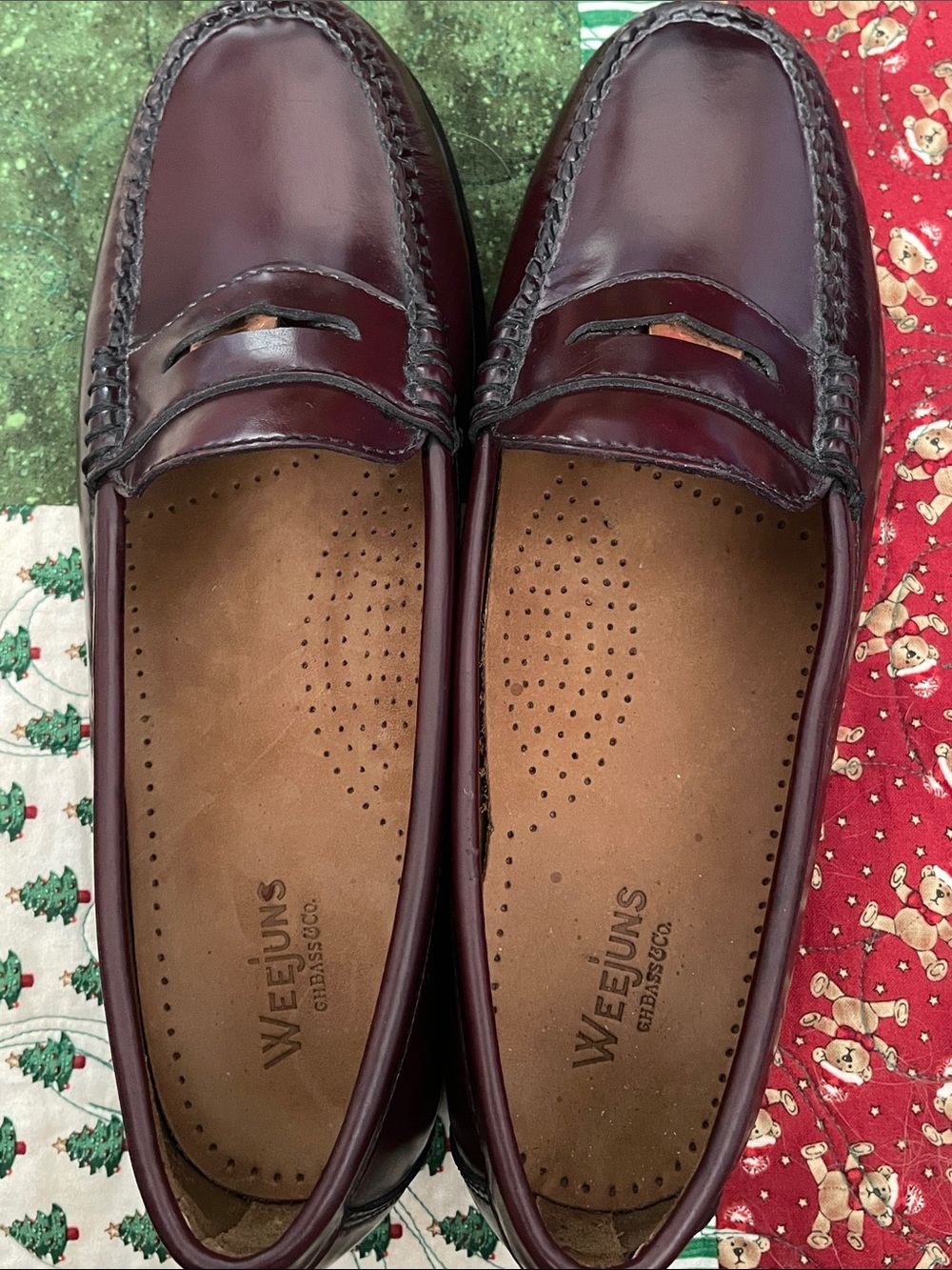 G.H. Bass & Co. Women's Burgundy Penny Loafers Size 7M - Picture 8 of 13